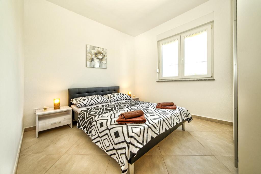 Apartment Una Πούλα Εξωτερικό φωτογραφία