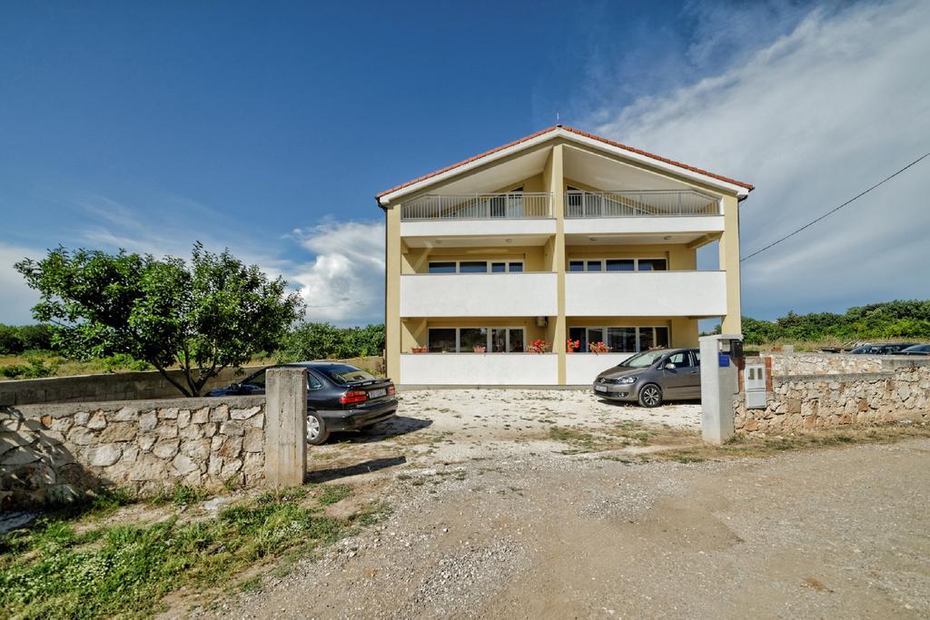 Apartment Una Πούλα Εξωτερικό φωτογραφία